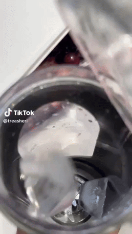 MINI BLENDER RECHARGEABLE